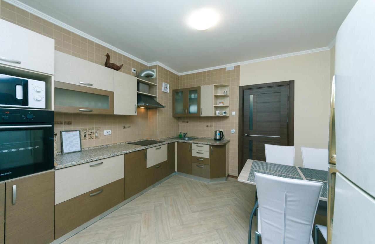 позняки олени пчілки большая 3 ка возле ашана Apartment *